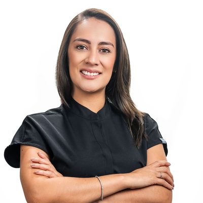 Foto de Dra. Luciana Rojas, Ortodoncista en Marcelo Saltos Clínica Dental