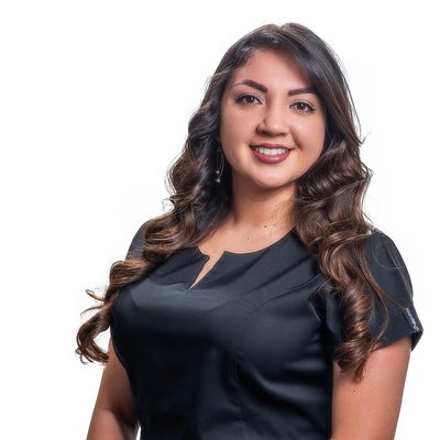Foto de Dra. Pamela Palma, MSc., Ortodoncista en Marcelo Saltos Clínica Dental